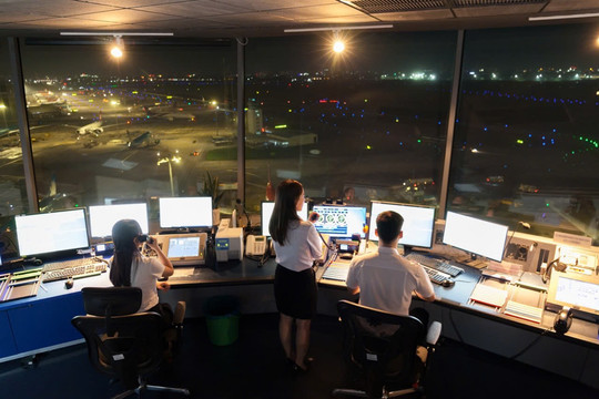 73 chuyến bay bị ảnh hưởng do drone xâm nhập Tân Sơn Nhất
