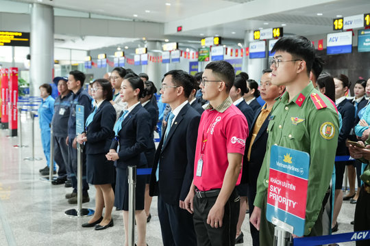 Đội ngũ sân bay Liên Khương diễn tập, tổng rà soát quy trình trước giờ G