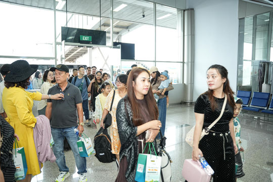Sân bay Liên Khương có thể đón 8.500 khách trong ngày cao điểm dịp 2/9
