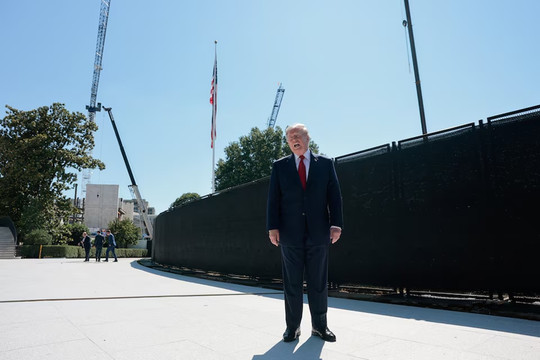 Tổng thống Trump đặt tham vọng đạt hơn 1.000 vụ phóng tàu vũ trụ vào năm 2030