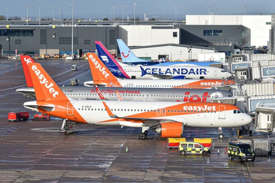 Chủ sở hữu sân bay Manchester và Stansted bị tin tặc đòi tiền chuộc