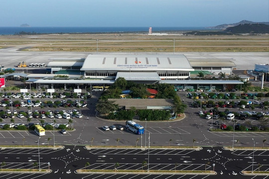 Khánh Hòa siết quản lý drone, đặt bảng cảnh báo ở nhiều địa điểm