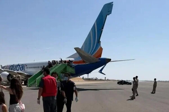 Hành khách kể lại ‘giây phút sinh tử’ trên chuyến bay của flydubai