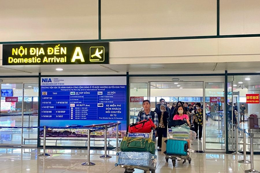 Giá trần vé máy bay nội địa tối đa 4 triệu đồng/chiều