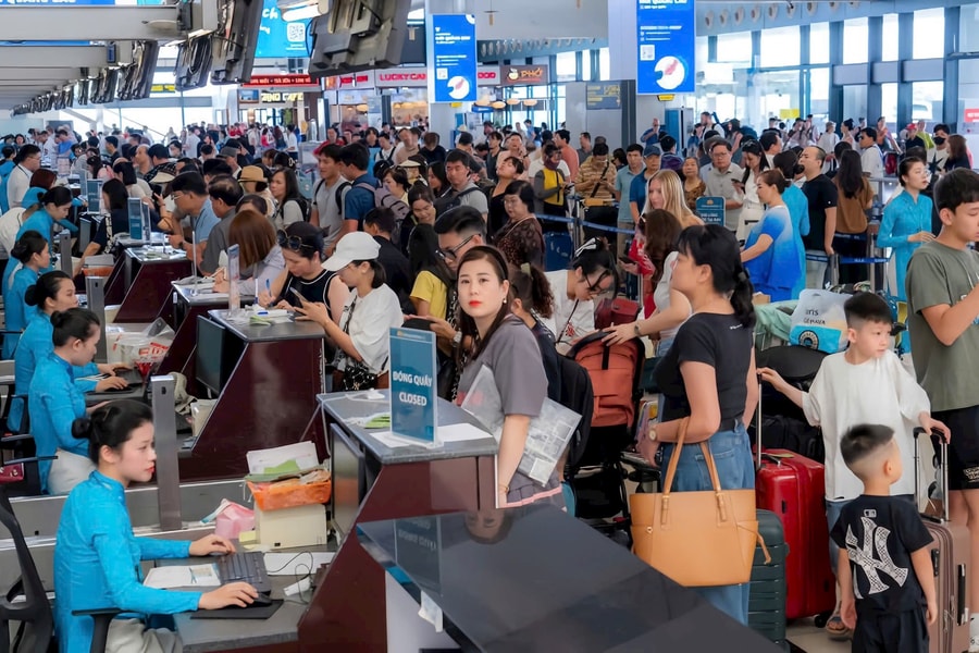 Nhiều chặng bay Tết kín chỗ, Cục Hàng không Việt Nam khuyến cáo gì?