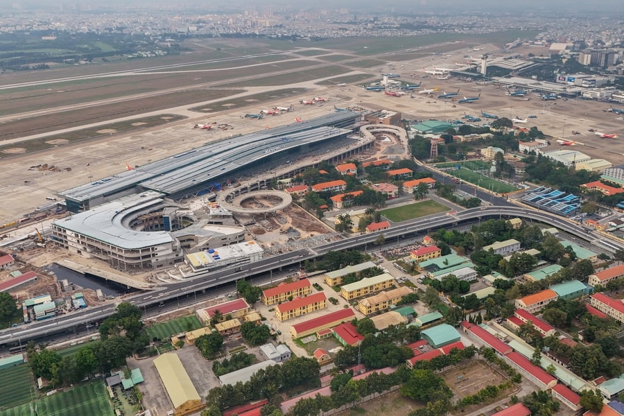 Nhà ga T3 Tân Sơn Nhất ‘chạy nước rút’ để về đích trước 30/4
