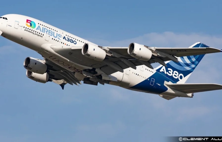 Airbus A380 đầu tiên trở lại bầu trời sau gần 3 năm ngừng hoạt động