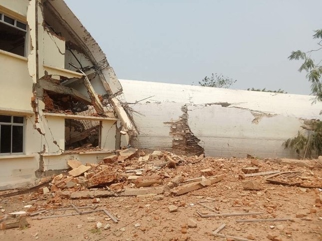 Động đất ở Myanmar: Tháp không lưu sân bay Nay Pyi Taw đổ sập, nhiều người thương vong