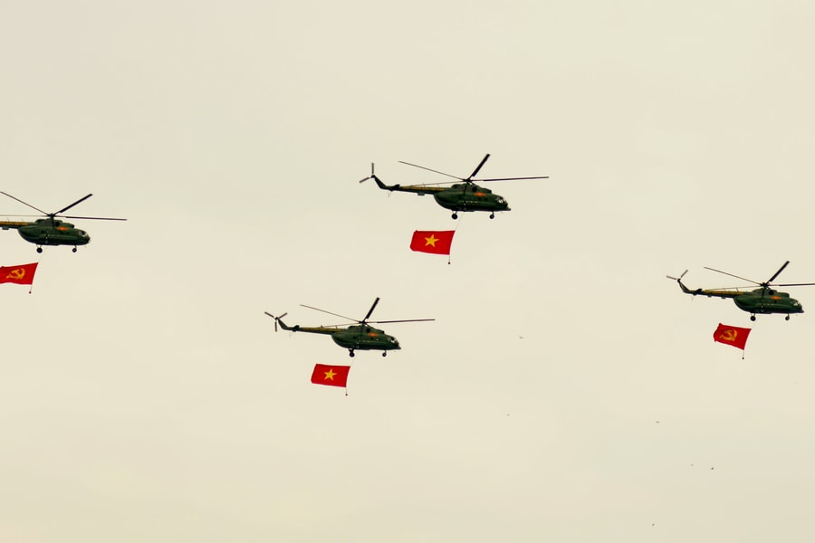 38 khối tổng hợp luyện diễu binh, diễu hành tại sân bay Biên Hòa trước đại lễ 30/4