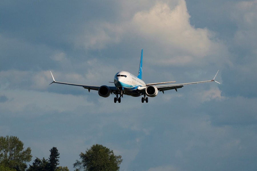 Hãng bay Trung Quốc và Boeing đều thiệt hại vì thuế nhập khẩu