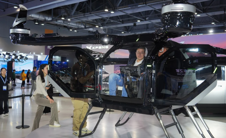 Hong Kong sửa luật để nhiều thiết bị bay không người lái được 'cất cánh'