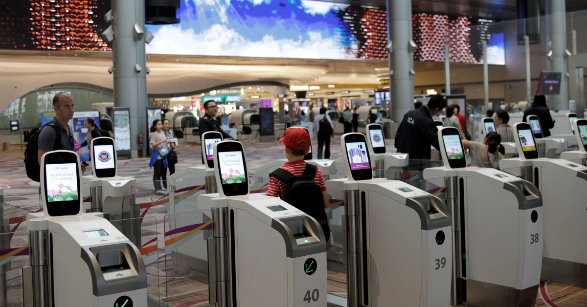 Cách nhập cảnh tự động tại các sân bay quốc tế