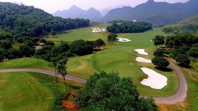 Việt Nam - Thiên đường golf lý tưởng