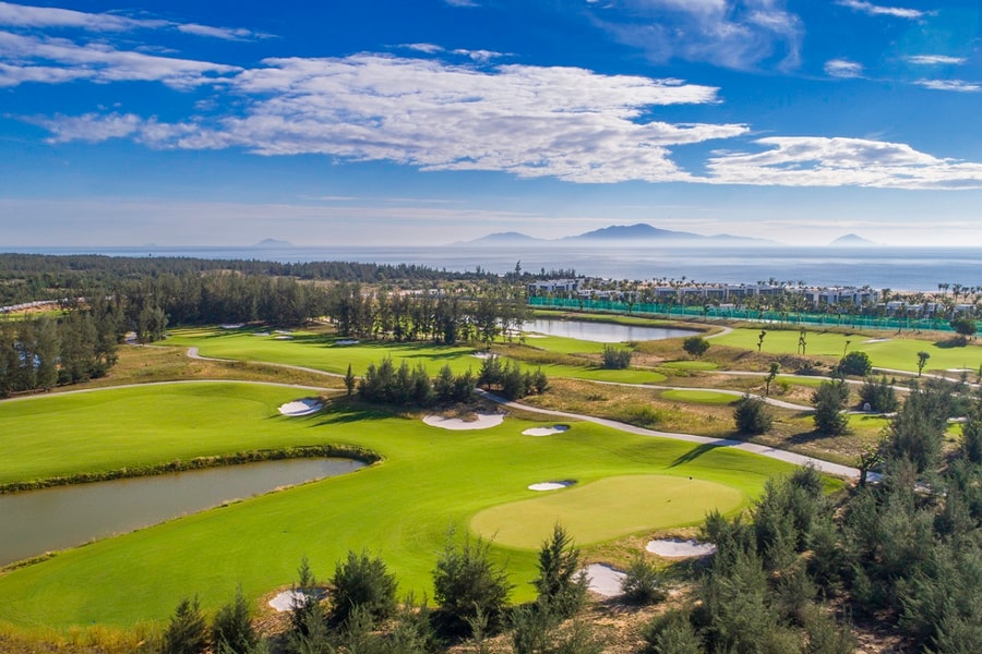 Sân golf Việt Nam vươn tầm quốc tế