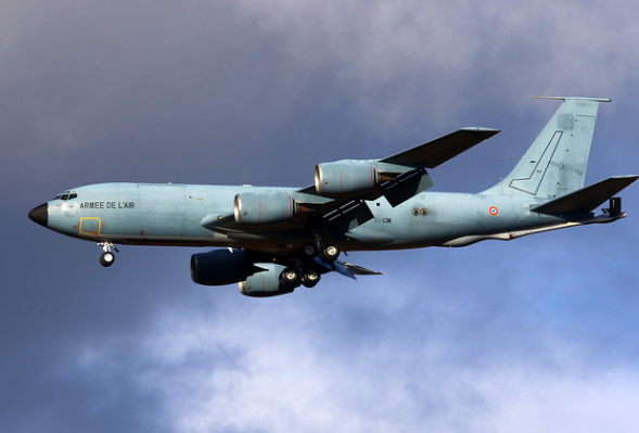 Pháp cho nghỉ hưu "lão tướng" KC-135RG, đón máy bay tiếp dầu mới