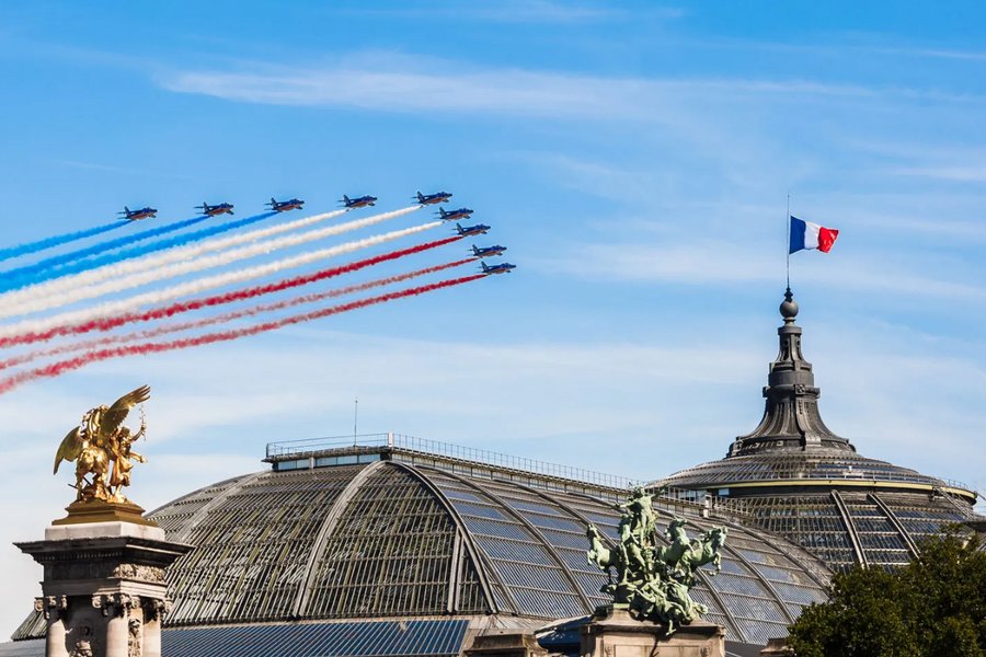 100 máy bay tham gia màn duyệt binh quân sự hoành tráng nhất Châu Âu