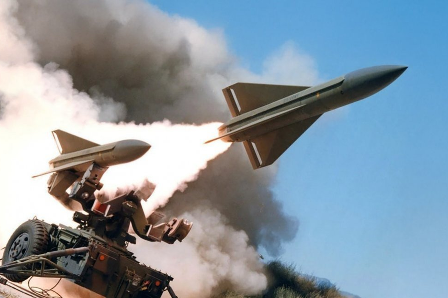 Ukraine mua tên lửa lỗi thời của Mỹ: Cơn khát khí tài và dấu ấn đồng minh