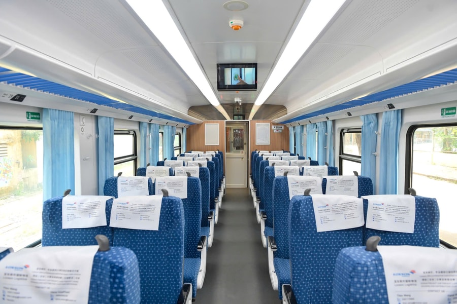 Trải nghiệm mới trên tuyến đường sắt chất lượng cao Hà Nội - Đồng Hới