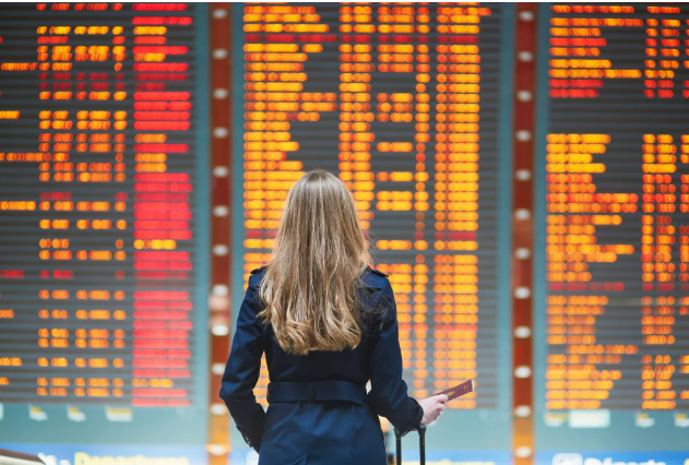 Khủng hoảng lịch bay, American Airlines khiến hàng nghìn khách mắc kẹt