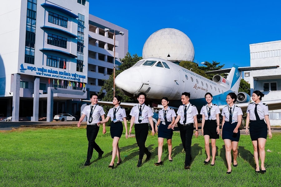 Học viện Hàng không công bố điểm chuẩn 2025, ngành cao nhất 27 điểm