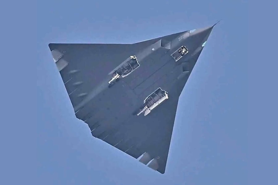 Dòng tiêm kích tối tân vắng mặt trong lễ duyệt binh của Trung Quốc