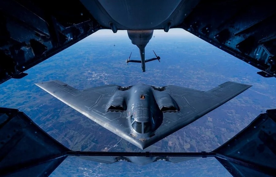 'Bóng ma bầu trời' B-2 Spirit thử nghiệm bom chống hạm gần Bắc Cực