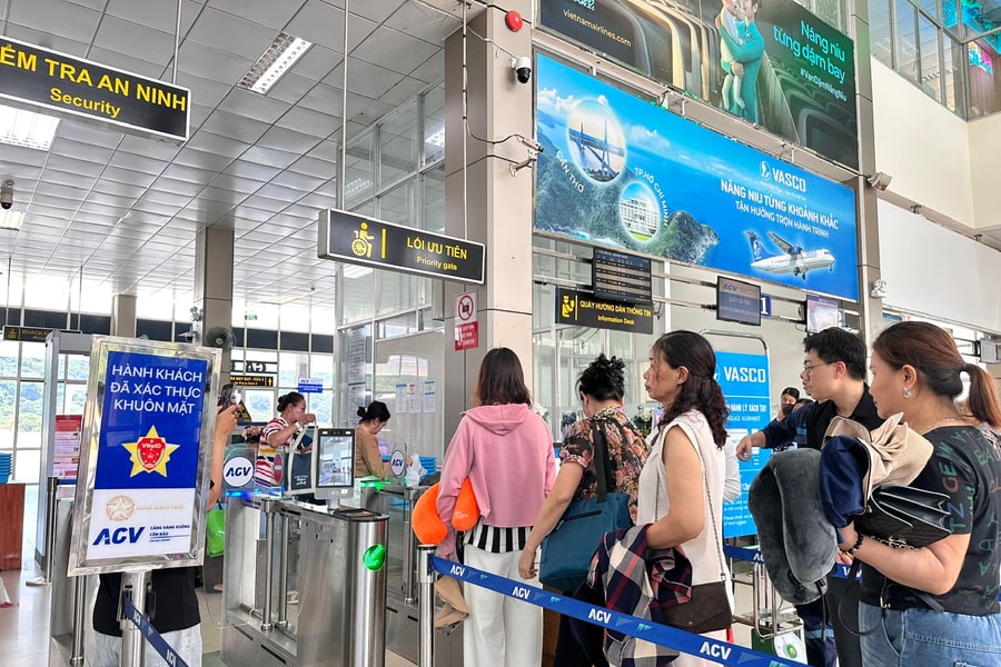 Hơn 110.000 lượt khách bay ‘không giấy tờ’ tại nhà ga T3, Tân Sơn Nhất