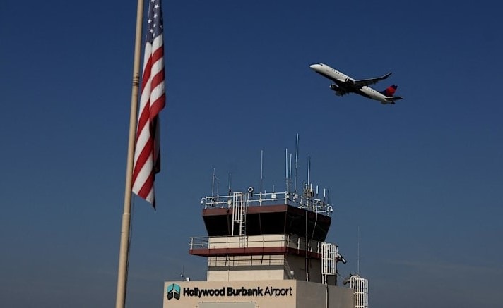 Sân bay Mỹ không có kiểm soát viên không lưu vì chính phủ đóng cửa