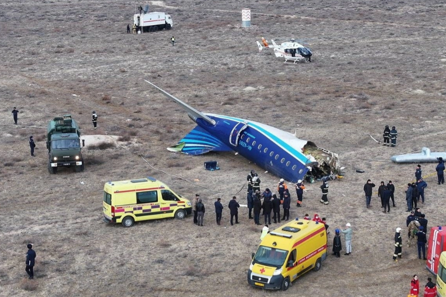 Tổng thống Putin nói gì về vụ rơi máy bay chở khách Azerbaijan