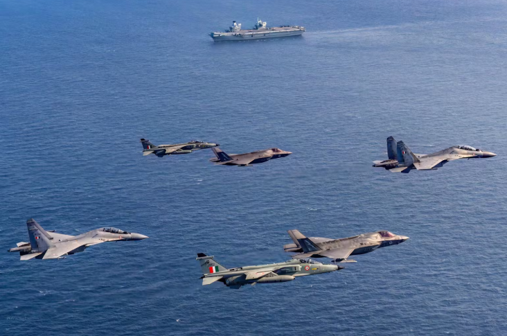 F-35 và Su-30 thử sức trong cuộc không chiến mô phỏng giữa Anh và Ấn Độ