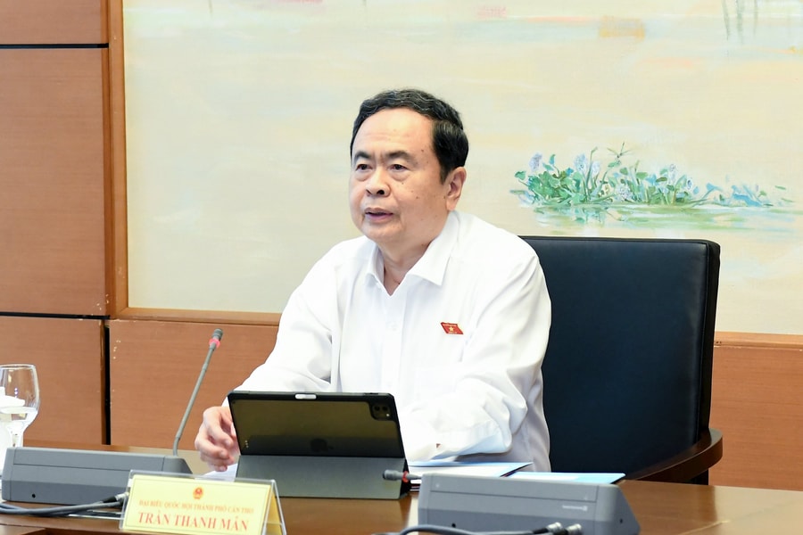 Chủ tịch Quốc hội: Tăng cơ chế thu hút đầu tư, xã hội hóa hạ tầng hàng không