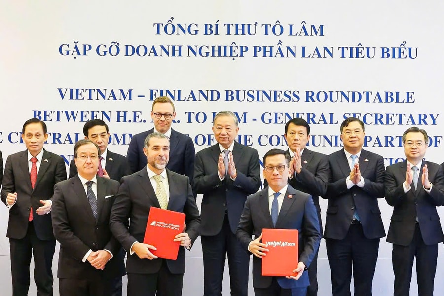 Vietjet ký thỏa thuận phát triển nguồn lực với Học viện Hàng không Phần Lan