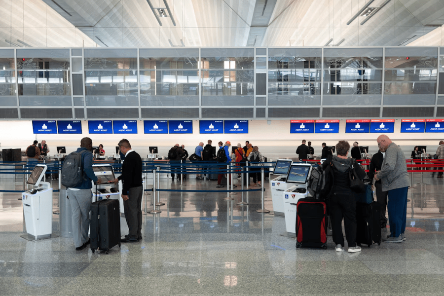 Hơn 3,2 triệu hành khách bị gián đoạn bay do bế tắc ngân sách tại Mỹ