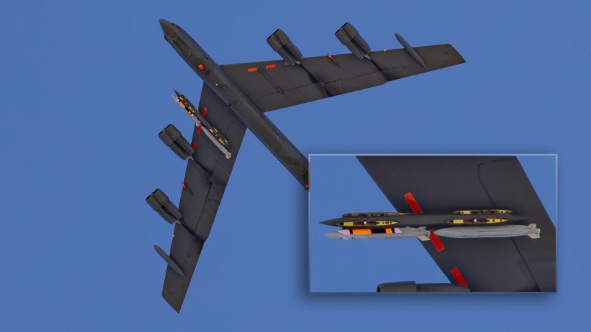Mỹ thử nghiệm tên lửa hành trình tầm xa AGM-181A trên B-52