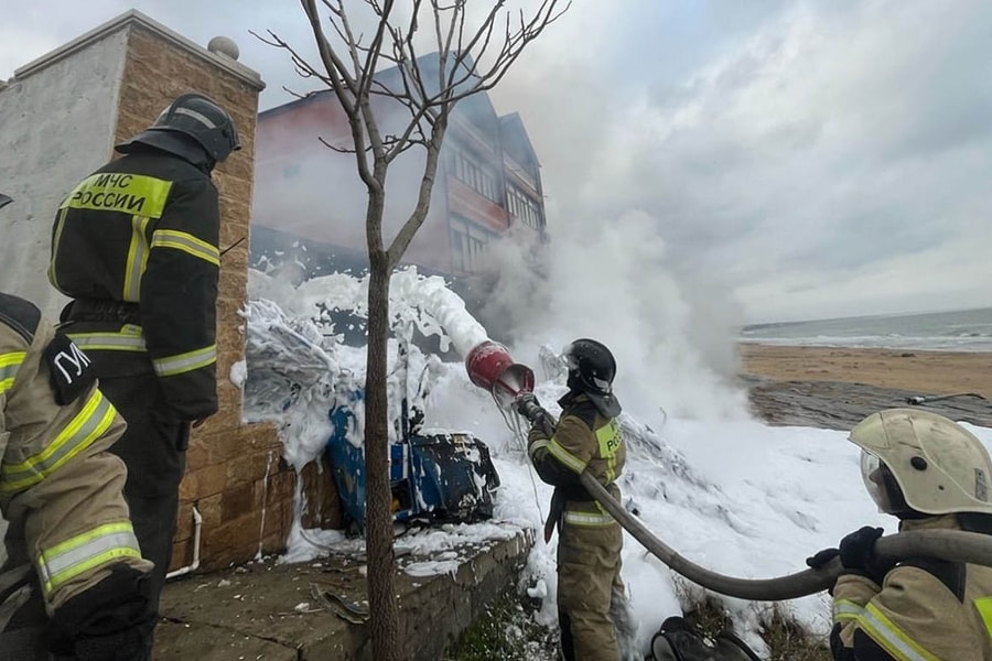 Nga: Trực thăng rơi vào nhà dân ở Dagestan, 4 người thiệt mạng