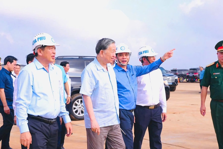 Tổng Bí thư Tô Lâm kiểm tra dự án sân bay Long Thành