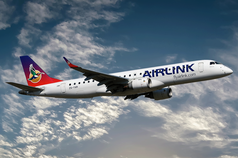 Thủ tướng đề nghị hợp tác mở rộng đường bay giữa Việt Nam và Nam Phi