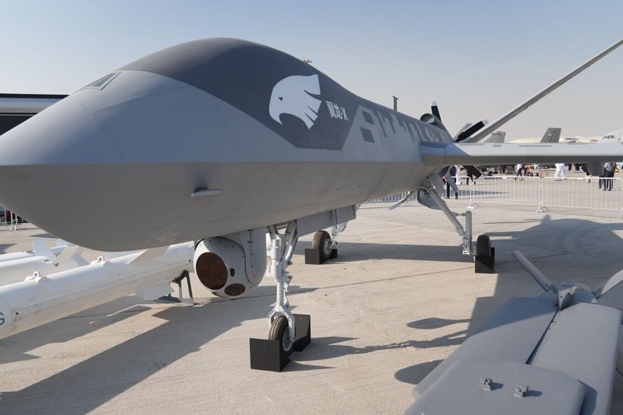 UAV tự hành săn ngầm cỡ lớn: ‘Bộ não’ AI, tự động khai hoả