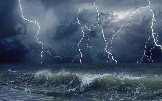 Thời tiết sân bay ngày 28/11: Bão số 15 có thể gây ảnh hưởng đến đơn vị bay