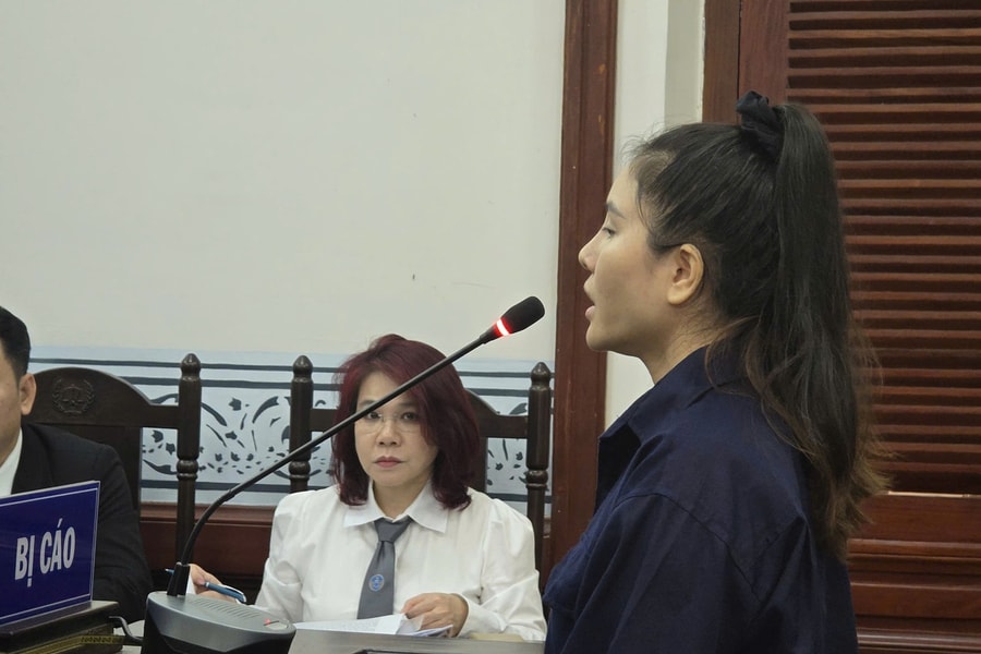 Điều hành đường dây bán dâm ở TP.HCM, cựu tiếp viên hàng không nhận 4 năm tù