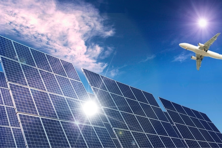 Dỡ 78.000 tấm pin mặt trời vì mất an toàn ở sân bay Schiphol