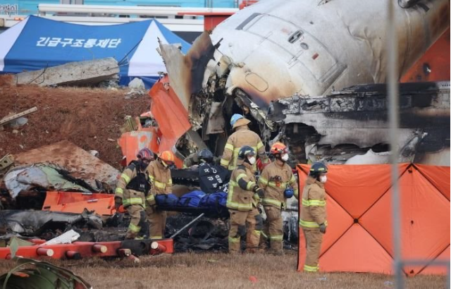 Tổng thống Hàn Quốc xin lỗi gia đình nạn nhân Jeju Air