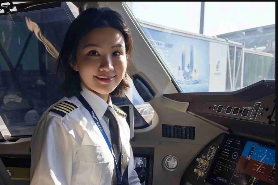 Trung Quốc bổ nhiệm nữ cơ trưởng đầu tiên điều khiển máy bay C919