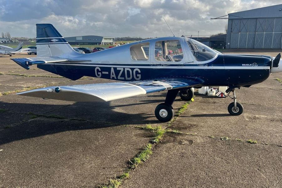 Anh điều tra vụ rơi máy bay hạng nhẹ tại hồ Hanningfield