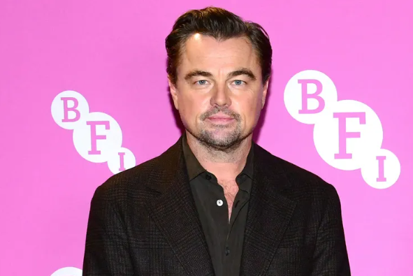 Loạt sao Hollywood mắc kẹt ở Caribe vì không phận bị phong tỏa