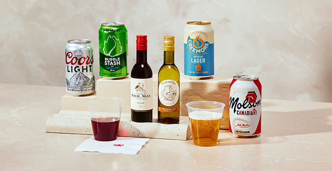 Air Canada và chiến lược quảng cáo 'tài tình' qua chính sách phục vụ miễn phí