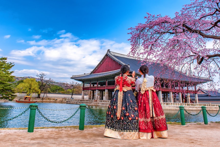 Hàng không điều chỉnh mạng bay đáp ứng xu hướng du lịch gần của của du khách Việt do chiến sự Trung Đông