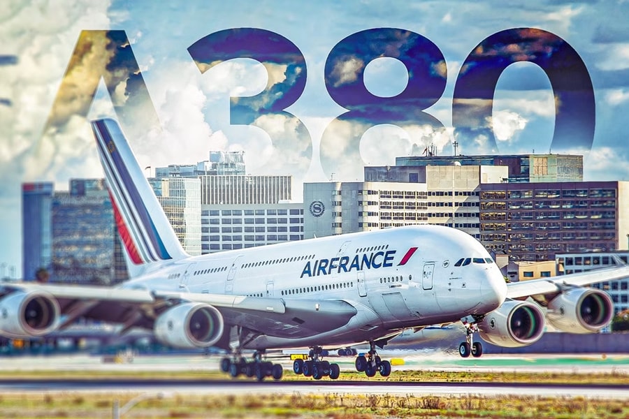 Giá nhiên liệu bay ngày 26/3: Đồng loạt giảm mạnh dù dầu thô tăng giá