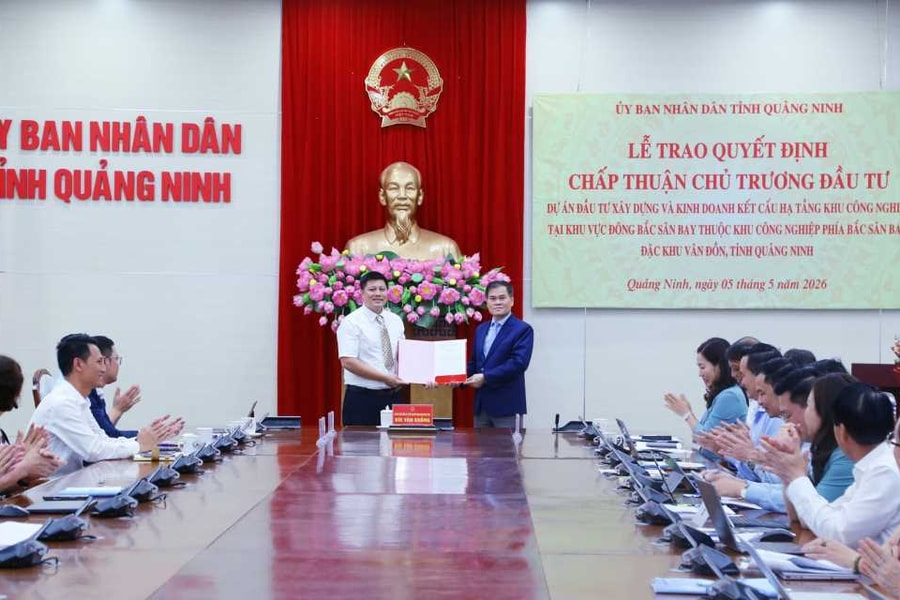 Quảng Ninh xây khu công nghiệp chuyên biệt gắn kết với sân bay Vân Đồn