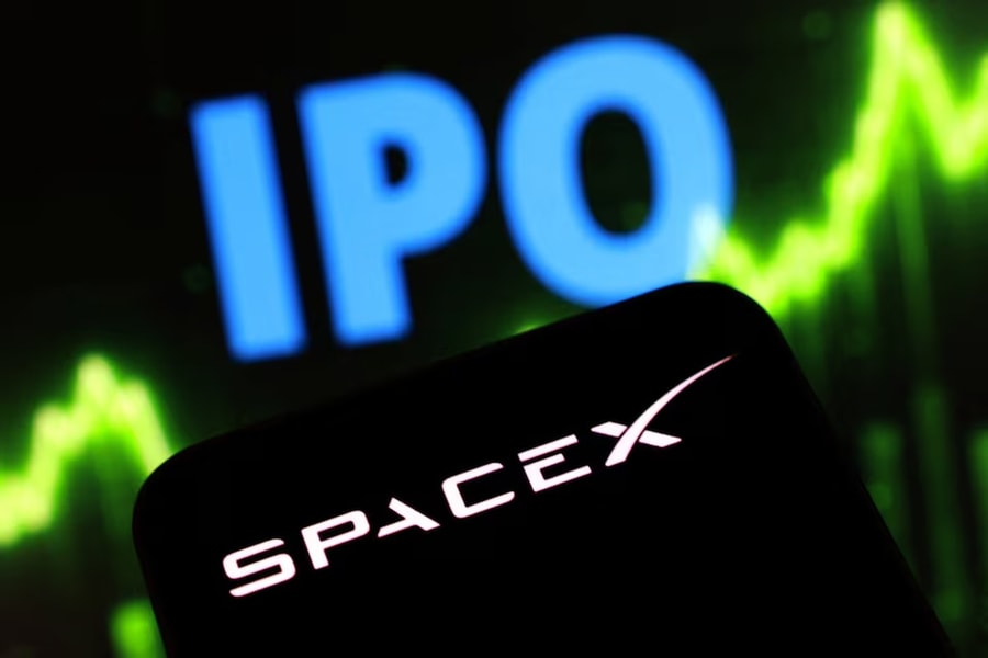 Nhu cầu mua cổ phiếu SpaceX bùng nổ